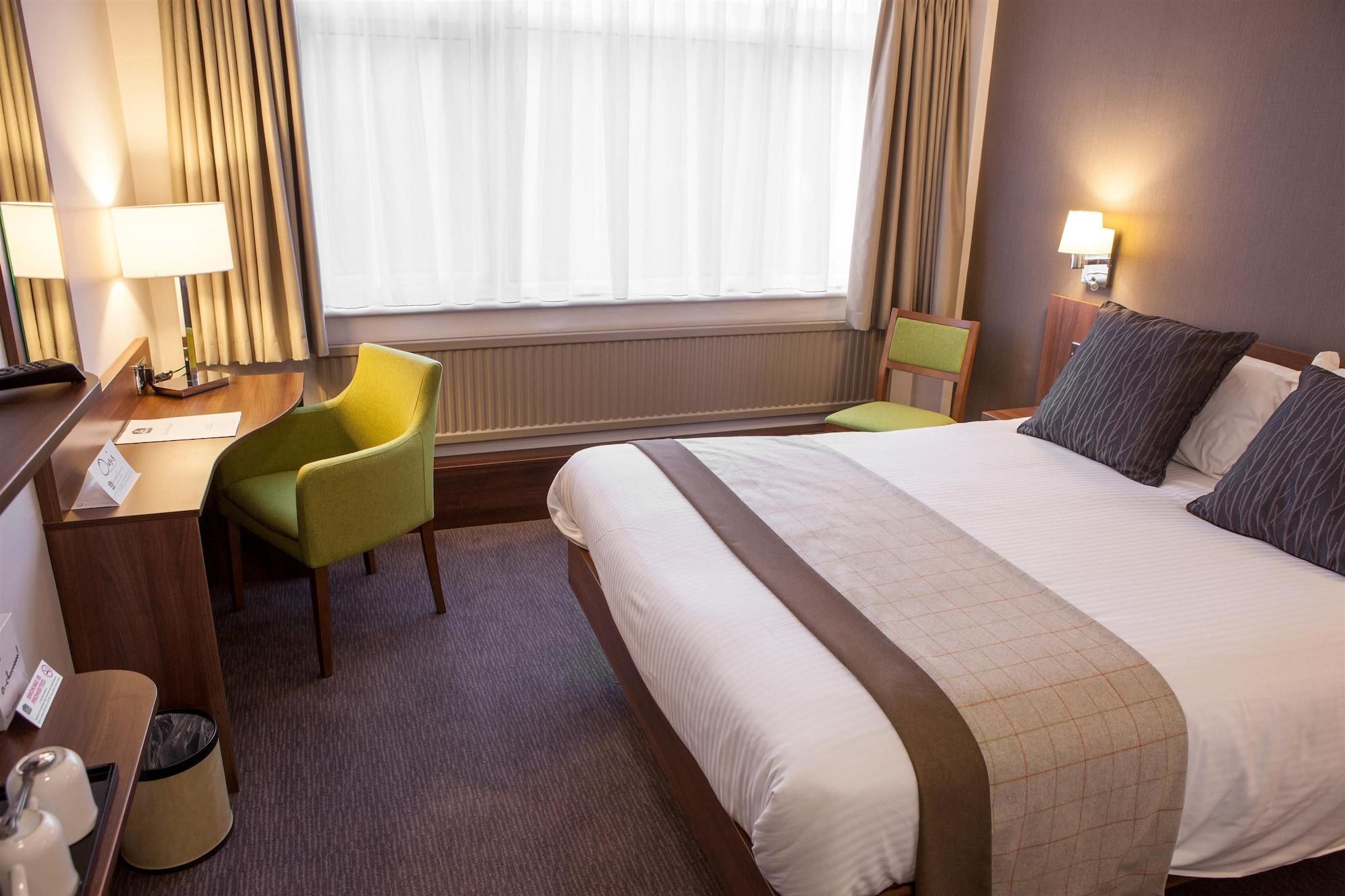 Best Western Manchester Altrincham Cresta Court Hotel Exterior foto
