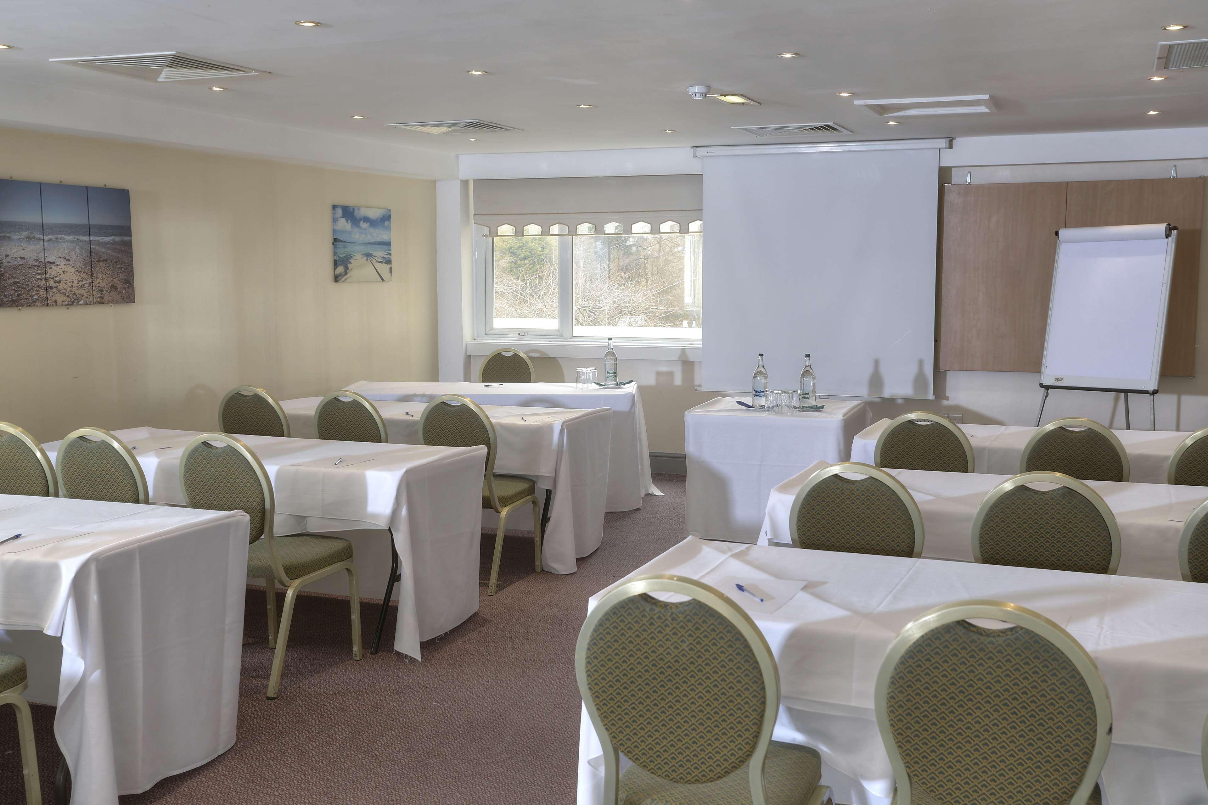 Best Western Manchester Altrincham Cresta Court Hotel Exterior foto