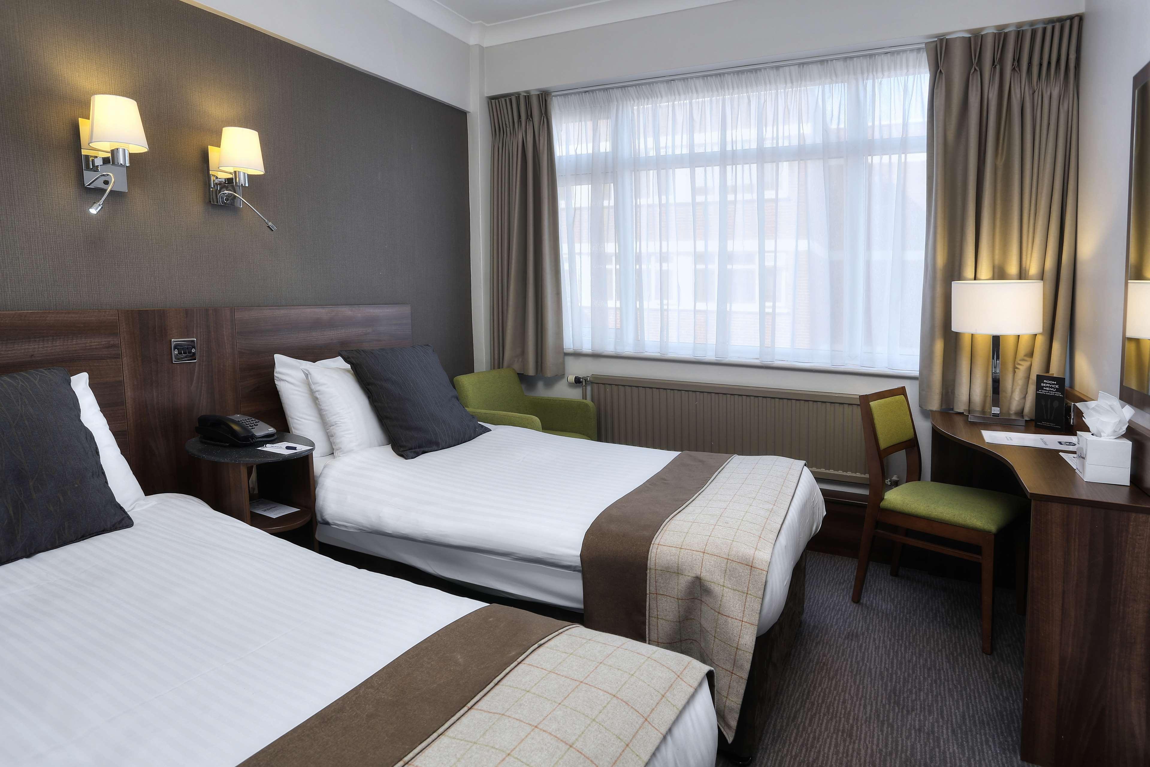 Best Western Manchester Altrincham Cresta Court Hotel Exterior foto