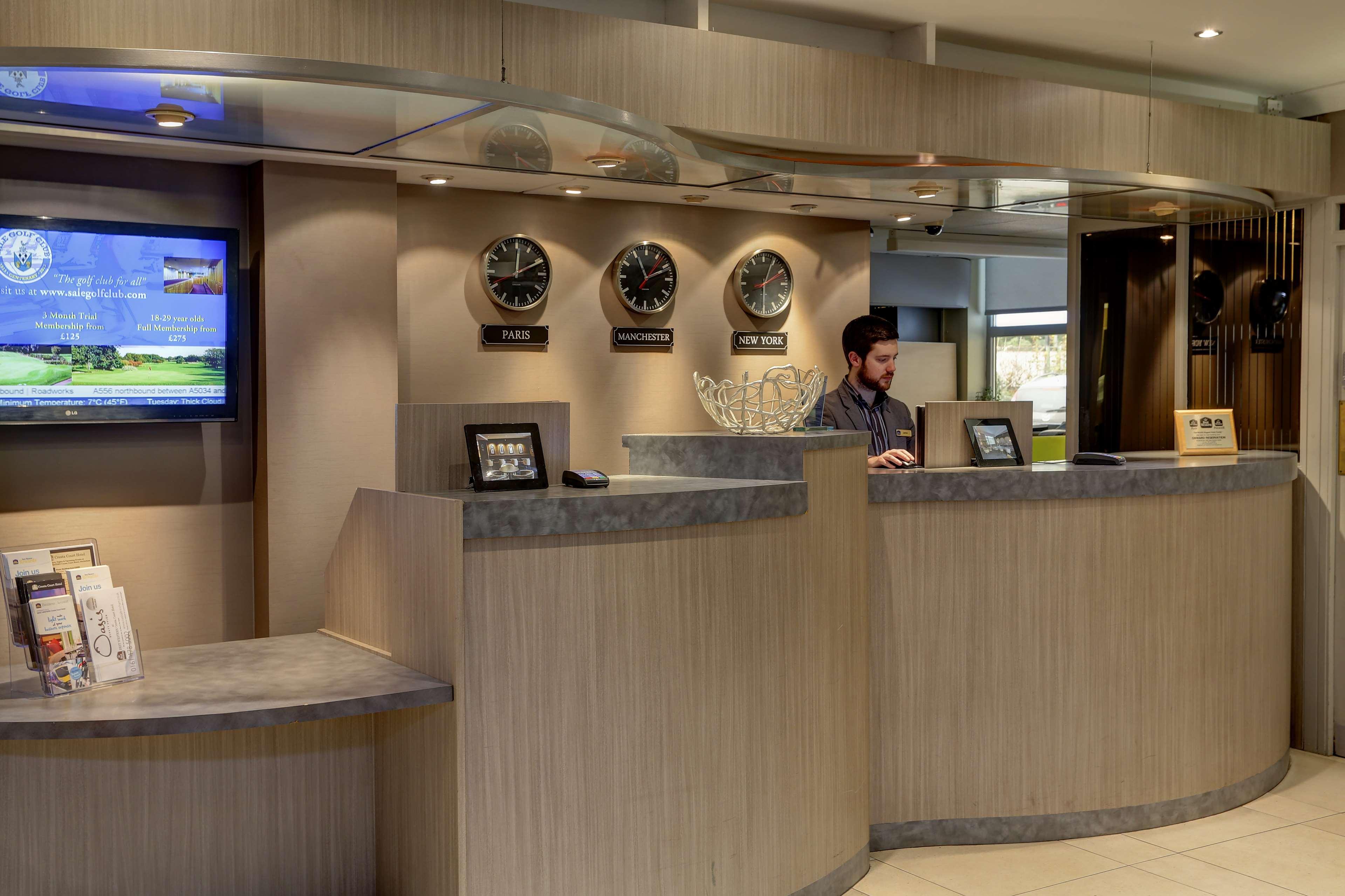 Best Western Manchester Altrincham Cresta Court Hotel Exterior foto