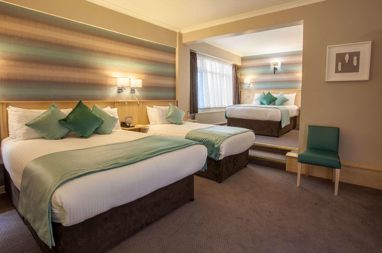 Best Western Manchester Altrincham Cresta Court Hotel Exterior foto